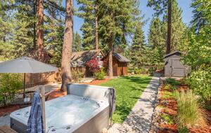 Baita ristrutturata sul Lago Tahoe, presso il campo da golf Brockway - Tahoe Vista, California