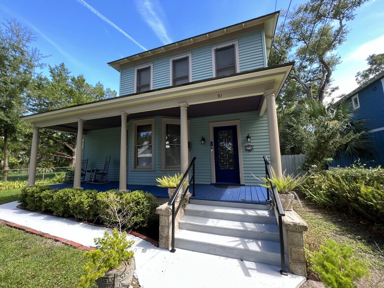 St. Augustine Pool House Near Historic District - St. Augustine, Florida