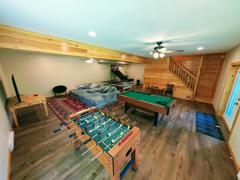 Rustic West Virginia Gathering Retreat - Moorefield, West Virginia