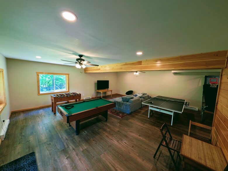 Rustic West Virginia Gathering Retreat - Moorefield, West Virginia