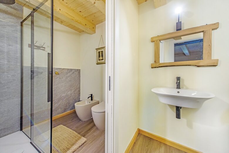 A Refined Alpine Chalet in the Gran San Bernardo Valley - Etroubles, Italy