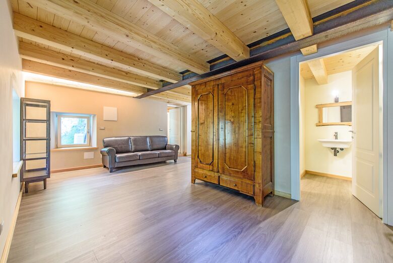 A Refined Alpine Chalet in the Gran San Bernardo Valley - Etroubles, Italy
