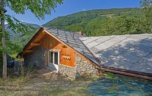 A Refined Alpine Chalet in the Gran San Bernardo Valley - Etroubles, Italy
