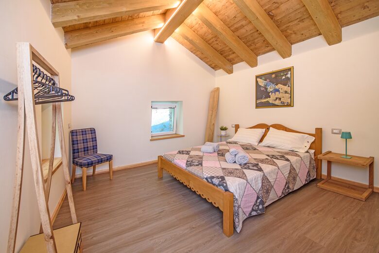 A Refined Alpine Chalet in the Gran San Bernardo Valley - Etroubles, Italy