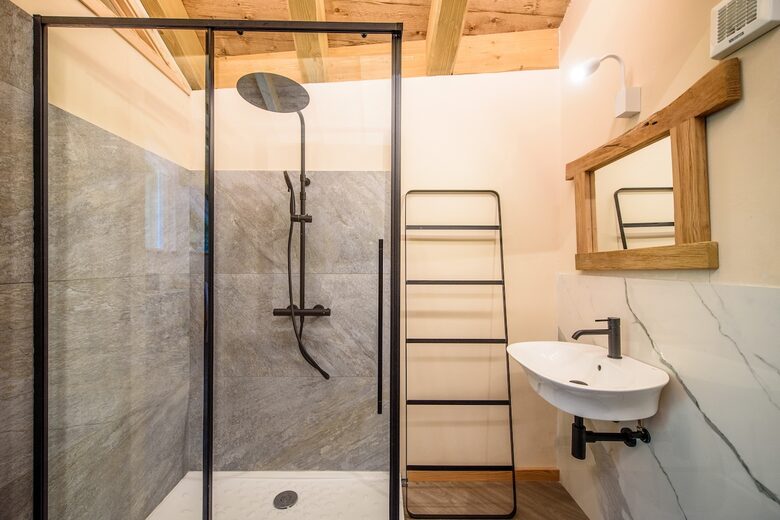 A Refined Alpine Chalet in the Gran San Bernardo Valley - Etroubles, Italy