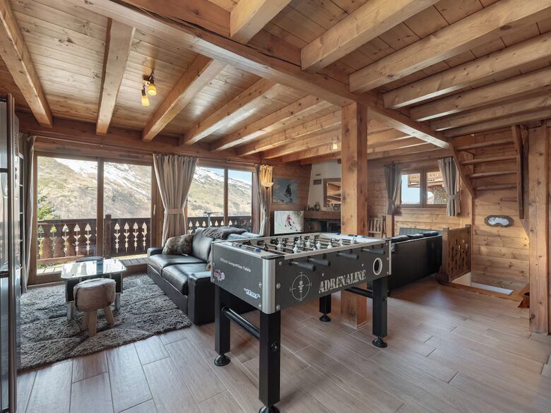 A Three Valleys Chalet with Sauna and Views - Moûtiers, France