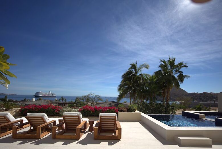 Grand Coastal Escape in Cabo San Lucas - Cabo San Lucas, Mexico