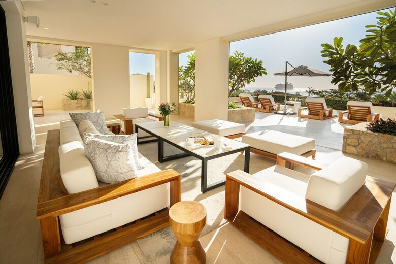 Grand Coastal Escape in Cabo San Lucas - Cabo San Lucas, Mexico
