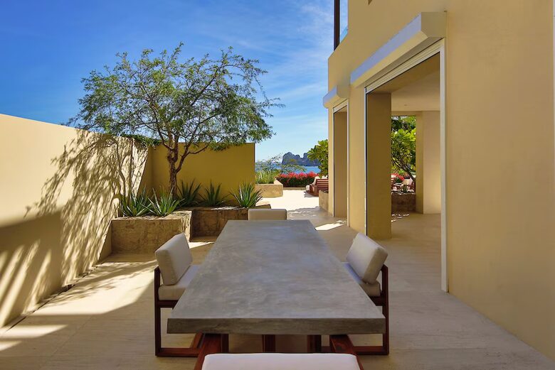 Grand Coastal Escape in Cabo San Lucas - Cabo San Lucas, Mexico
