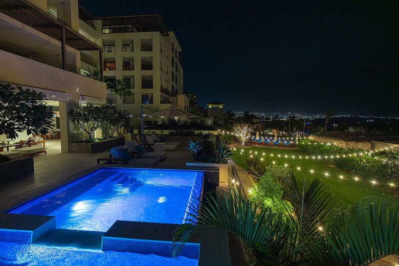 Grand Coastal Escape in Cabo San Lucas - Cabo San Lucas, Mexico