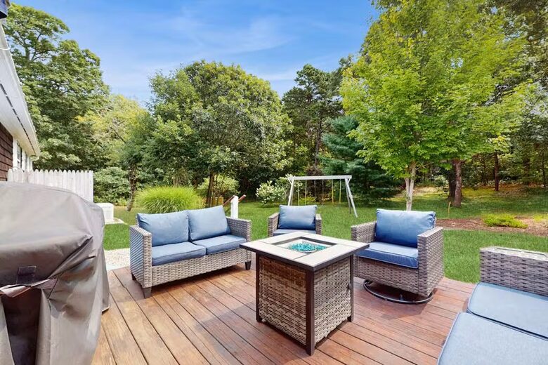 Cape Cod Lake Escape Near Nauset & Skaket Beaches - Orleans, Massachusetts