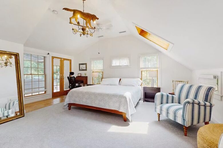 Cape Cod Lake Escape Near Nauset & Skaket Beaches - Orleans, Massachusetts