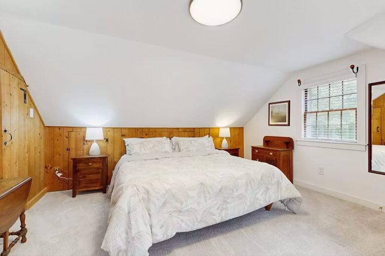 Cape Cod Lake Escape Near Nauset & Skaket Beaches - Orleans, Massachusetts