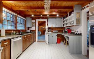 Cape Cod Lake Escape Near Nauset & Skaket Beaches - Orleans, Massachusetts