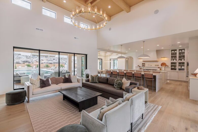 St. George Sensation | Resort-like Estate with Pool, Spa & Pickleball Courts - Saint George, Utah