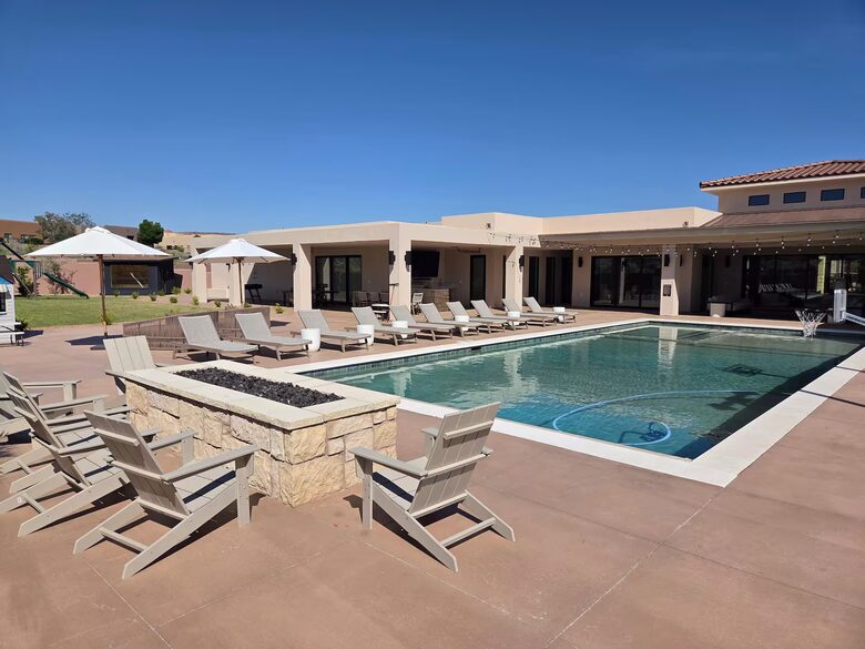 St. George Sensation | Resort-like Estate with Pool, Spa & Pickleball Courts - Saint George, Utah