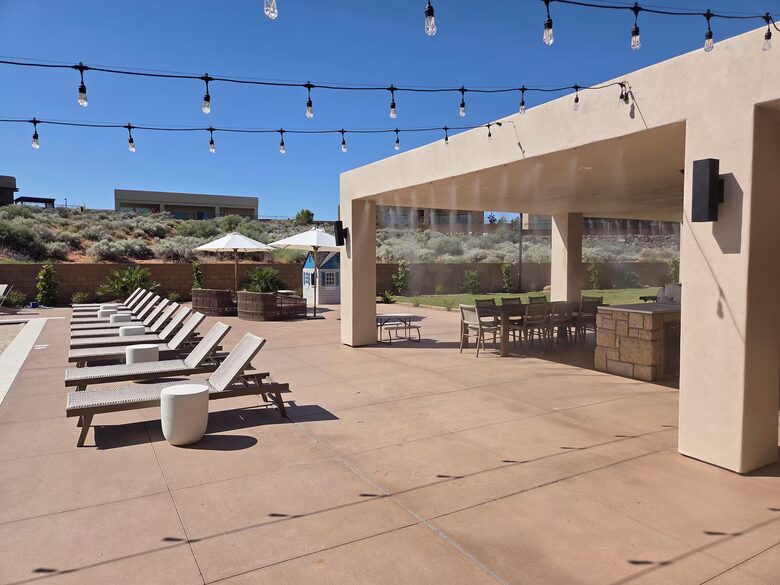 St. George Sensation | Resort-like Estate with Pool, Spa & Pickleball Courts - Saint George, Utah
