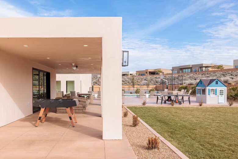 St. George Sensation | Resort-like Estate with Pool, Spa & Pickleball Courts - Saint George, Utah