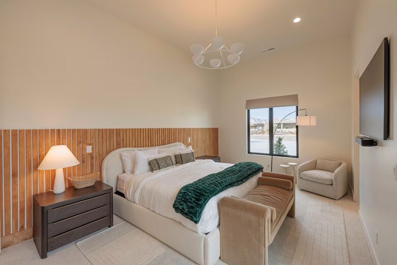 St. George Sensation | Resort-like Estate with Pool, Spa & Pickleball Courts - Saint George, Utah