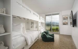 Luxury Vineyard Retreat in Victoria’s High Country - Porepunkah, Australia