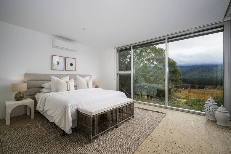 Luxury Vineyard Retreat in Victoria’s High Country - Porepunkah, Australia