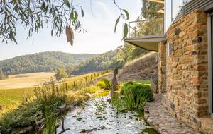 Luxury Vineyard Retreat in Victoria’s High Country - Porepunkah, Australia