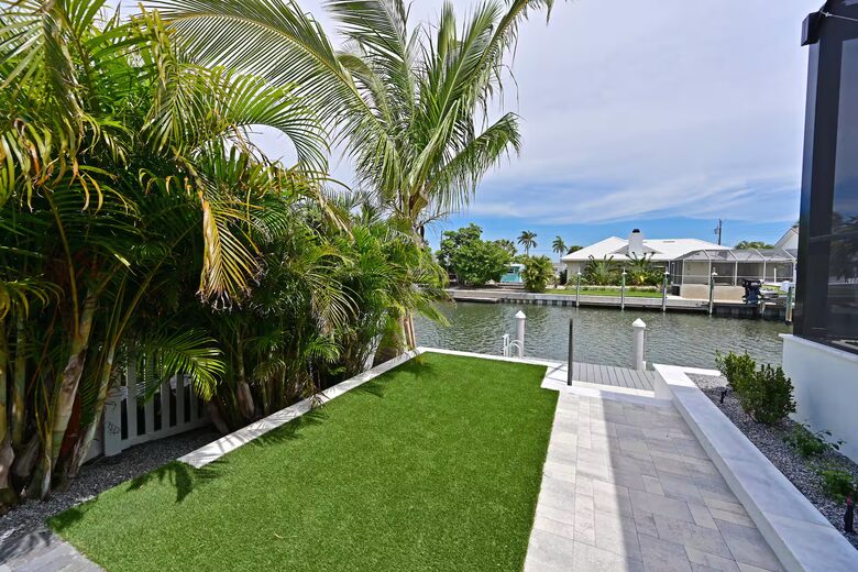 Bradenton Waterfront Escape with Private Dock & Rooftop Lounge - Bradenton, Florida