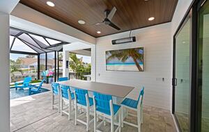 Bradenton Waterfront Escape with Private Dock & Rooftop Lounge - Bradenton, Florida