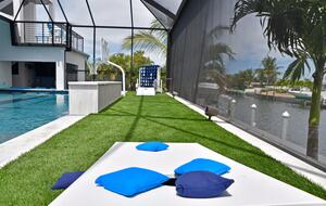 Bradenton Waterfront Escape with Private Dock & Rooftop Lounge - Bradenton, Florida