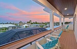 Bradenton Waterfront Escape with Private Dock & Rooftop Lounge - Bradenton, Florida