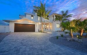 Bradenton Waterfront Escape with Private Dock & Rooftop Lounge - Bradenton, Florida