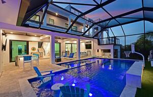 Bradenton Waterfront Escape with Private Dock & Rooftop Lounge - Bradenton, Florida