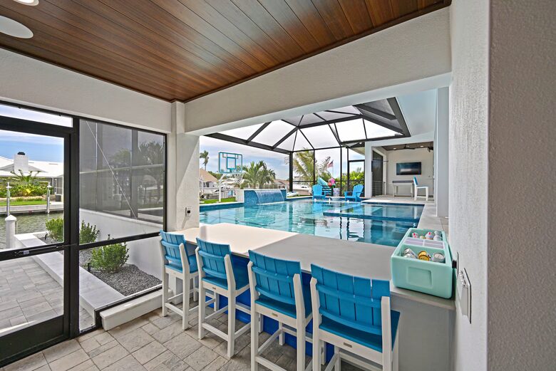 Bradenton Waterfront Escape with Private Dock & Rooftop Lounge - Bradenton, Florida