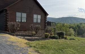 Retraite dans une maison en rondins de la vallée de Shenandoah avec vue sur les montagnes - Bentonville, Virginie
