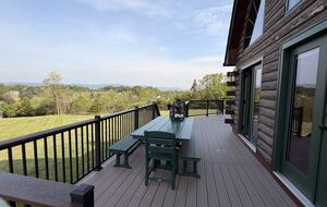 Retraite dans une maison en rondins de la vallée de Shenandoah avec vue sur les montagnes - Bentonville, Virginie