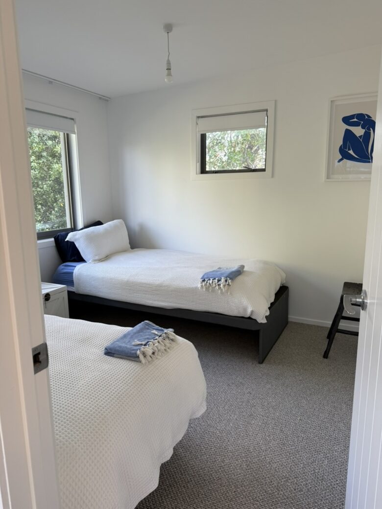 Contemporary Retreat Near Onetangi Beach - Waiheke Island, New Zealand