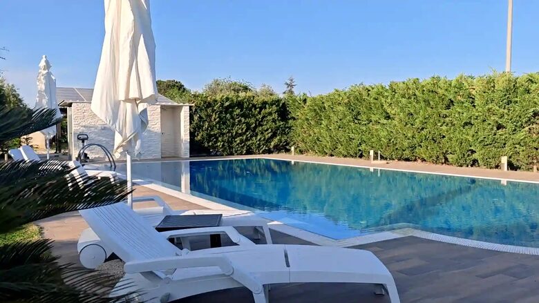 Queen Suite in a Boutique Masseria - Noci, Italy
