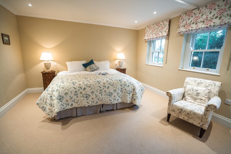 Well Furlong Cottage with Pool and Pastoral Views - Pershore, United Kingdom