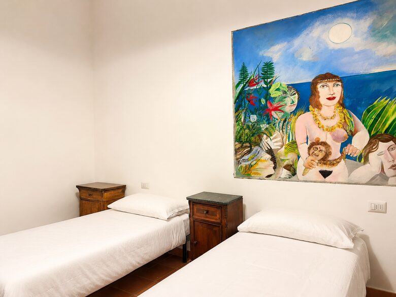 Bright Three Bedroom Apartment in Central Florence - Florence, Italy