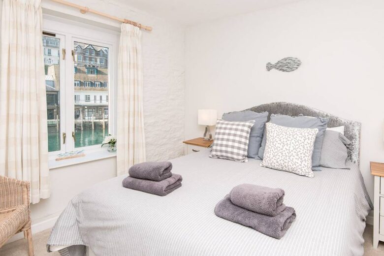 The Pilchard Palace | A Historic Harbour Masterpiece - East Looe, United Kingdom