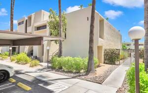 Stylish South Palm Springs Escape - Palm Springs, California