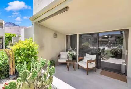 Stylish South Palm Springs Escape - Palm Springs, California