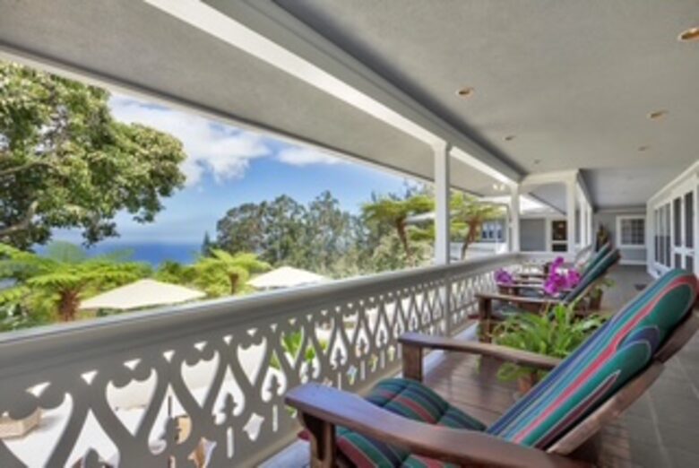 Elevated Kona Estate with Resort-Style Amenities - Kailua Kona, Hawaii