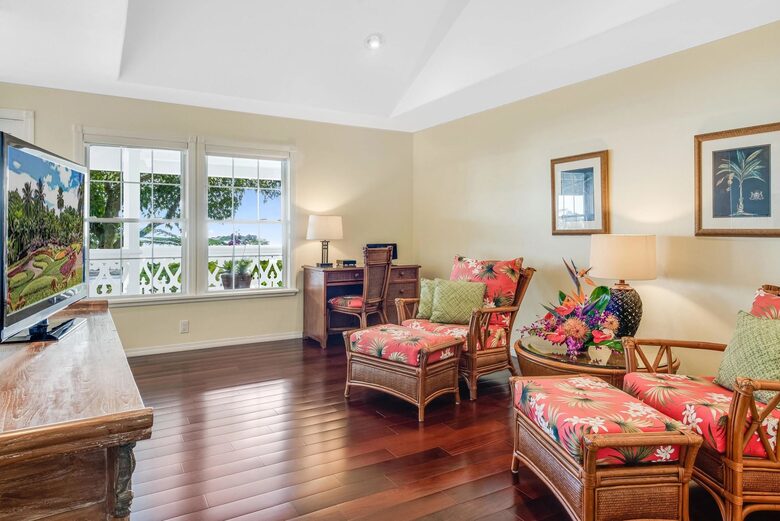 Elevated Kona Estate with Resort-Style Amenities - Kailua Kona, Hawaii