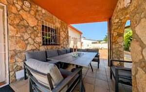 Mediterranean Villa Between Beaches & Catalan Countryside - Vidreres, Spain