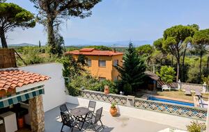 Mediterranean Villa Between Beaches & Catalan Countryside - Vidreres, Spain