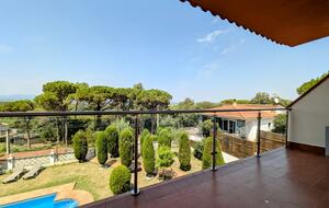 Mediterranean Villa Between Beaches & Catalan Countryside - Vidreres, Spain