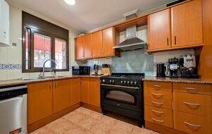 Mediterranean Villa Between Beaches & Catalan Countryside - Vidreres, Spain