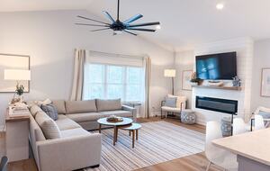 Open Entertaining Space with Oversized Luxury Sectional