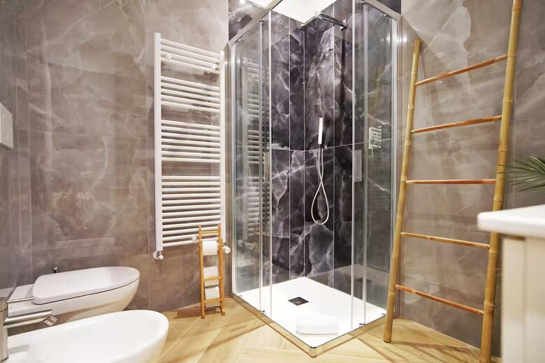 Elegant Two Bedroom Apartment Near Santa Maria Novella - Florence, Italy